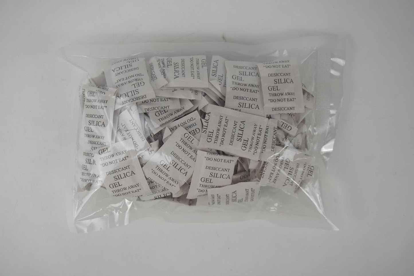 100 Packets 2 Gram Silica Gel Desiccant Absorber Dehumidifiers